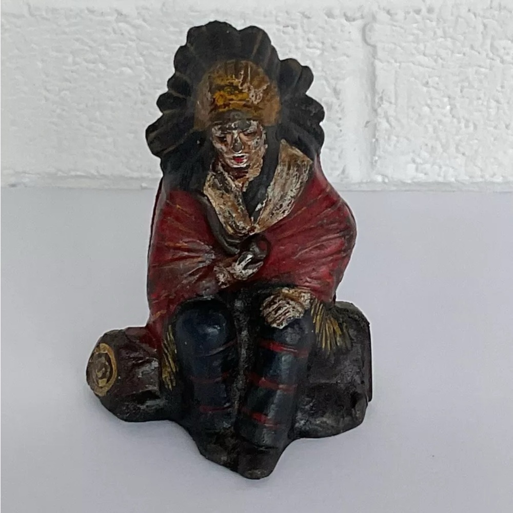 Vintage Antique Cast Iron Indian Chief On Log Still Bank Rare